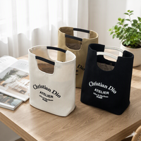 Sac fourre-tout tendance en coton écologique, toile personnalisée imprimée avec longue anse et bandoulière, petit motif lettres à la mode