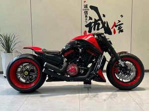 Motocicleta Cruiser de Gasolina Usada Harley-Davidson Wolverine Ferrari Versión Modificada 1250cc, Más de 80 km/h, Wolverine Ferrari Modificada V - Product Image 2