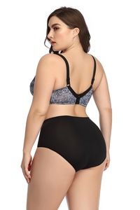 Venta al por mayor Sexy de encaje ropa interior de gran tamaño Bra conjunto Gran taza sujetador y bragas ropa interior de encaje sujetador conjunto - Product Image 4
