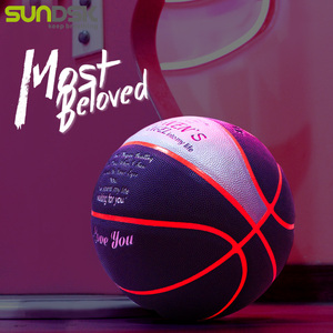 Formato 7 personalizzato PU olografico in pelle bagliore nella luce scura ha portato a mio figlio <span class=keywords><strong>basket</strong></span> <span class=keywords><strong>per</strong></span> i <span class=keywords><strong>regali</strong></span> - Product Image 1