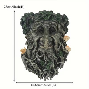 Sculpture murale en résine d'esprit d'arbre fantastique, sculpture de <span class=keywords><strong>troll</strong></span> artisanale recouverte de mousse avec couronne de vigne, décoration extérieure élégante - Product Image 6