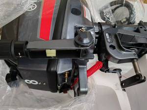 Motor Marino de 8 HP y 2 Tiempos con Certificación CE, Nuevo y Popular, Motor para Barco con Control Manual - Product Image 2