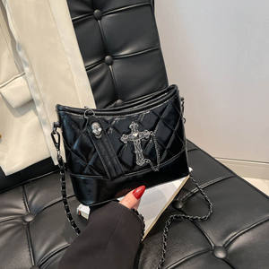 Bolso de hombro de diseño geométrico de lujo. Hecho de material PU de alta calidad. Adecuado para uso diario.3679 - Product Image 2