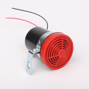 <span class=keywords><strong>Avertisseur</strong></span> <span class=keywords><strong>sonore</strong></span> <span class=keywords><strong>de</strong></span> <span class=keywords><strong>recul</strong></span> 12V/24V avec son BB - Buzzer d'avertissement <span class=keywords><strong>de</strong></span> <span class=keywords><strong>recul</strong></span> pour camions, voitures, motos et véhicules - Product Image 2