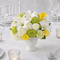 Urne sur piédestal en porcelaine blanche gaufrée, grande décoration florale de table pour mariage, centre de table décoratif pour arrangements floraux