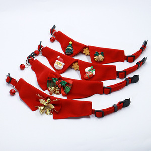 Dibujos animados de inspiración navideña Camisa roja Collar Gato Perro Lujo Poliéster occidental Cuello Anillo Babero Clásico Cross-Border Pet Print - Product Image 4