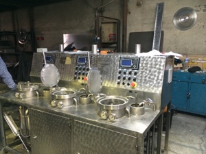 Cedit HT HP Machine de teinture à cône automatique à haut rendement de haute précision pour la teinture des textiles multi-cabines en acier inoxydable 316 L - Product Image 4