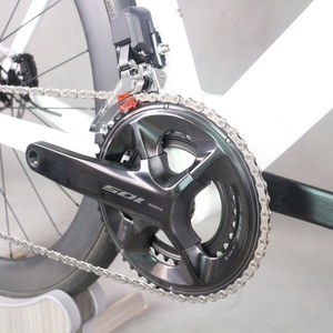 Bicicletta da Strada Completa Personalizzata con Gruppo R7170 Di2 a 2x12 Velocità, Cavi Completamente Nascosti, Freni a Disco TT-X38 - Product Image 4