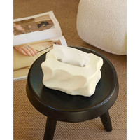 Boîte à mouchoirs et plateau en céramique de luxe Eastern Rock pour salon, chambre et bureau