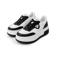 Nouvelles baskets en cuir à boucle moine imperméables, respirantes et antidérapantes, à bout bas et lacets, pour toutes les saisons – Collection Semaine de la Mode 2026
