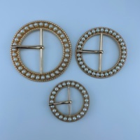 Accessoires de chaussures pour femmes personnalisés : Boutons métalliques, boucles de ceinture réglables, attaches en alliage de zinc pour sangles de maillots de bain