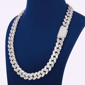 Collier de luxe en argent sterling 925 avec diamant cultivé en laboratoire, élégant bijou pour mariage et cadeau - Product Image 1