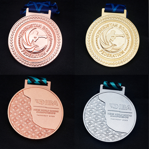 Medaglie Personalizzate a Forma di Guantoni da Boxe <span class=keywords><strong>in</strong></span> Oro, Argento e Bronzo per Campioni Professionisti di Arm Wrestling <span class=keywords><strong>in</strong></span> Francia - Product Image 2