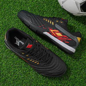SAIFEINU, venta al por menor, envío rápido, tacos <span class=keywords><strong>de</strong></span> futsal en stock, botas <span class=keywords><strong>de</strong></span> fútbol superiores transpirables, zapatos <span class=keywords><strong>de</strong></span> fútbol con suela antideslizante - Product Image 3