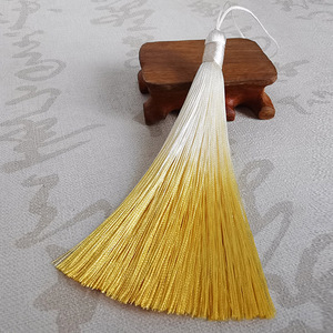 พู่ห้อยไล่เฉดสีโพลีเอสเตอร์สไตล์จีนสำหรับตกแต่งฮั่นฝู - Product Image 3