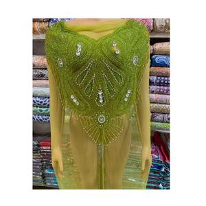 Nouvelle tendance ethnique perlée Saree Blouse pour femmes tissé tissu tricoté pour les festivals de printemps disponible à la vente de quantité en vrac - Product Image 1