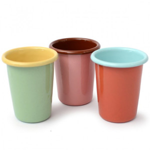 310ml 500ml blanco rojo amarillo negro Color en blanco en forma de V café <span class=keywords><strong>cerveza</strong></span> vino beber vaso recubierto de esmalte personalizado sin mango - Product Image 2