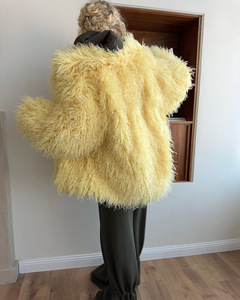 <span class=keywords><strong>Cappotto</strong></span> da <span class=keywords><strong>Donna</strong></span> <span class=keywords><strong>Giallo</strong></span> di Peluche Autunno Inverno in Pelliccia Sintetica Ecologica Giacca da <span class=keywords><strong>Donna</strong></span> Oversize Abbigliamento Femminile - Product Image 4