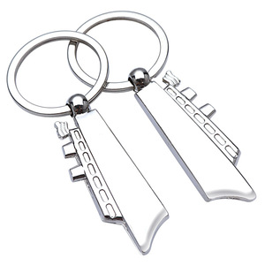 Porte-clés créatif style Méditerranée, décapsuleur multifonctionnel en forme de voilier, cadeau commémoratif naval, clé de bateau de croisière - Product Image 5