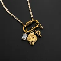 EMANCO roestvrijstalen minimalistische damesketting met Y2K-festivalthema, aardbei-letter P, kristallen bedels, hangers voor feestjes
