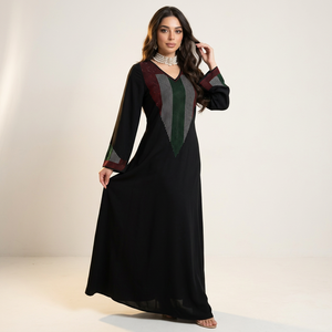 Abaya islamique noire pour femmes avec strass, vente en gros - Product Image 1