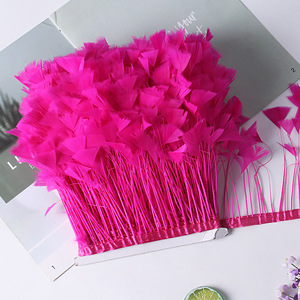 Nastro di Piume di Tacchino Tinte all'Ingrosso 8-18 cm, Bianco, per Abbigliamento, Gonne, Vestiti, Accessori e Decorazioni per Costumi - Product Image 6