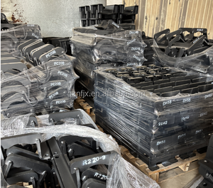 מגני גלגלי זחל למחפר, מגני מסילות זחל למחפר R924 - Product Image 4