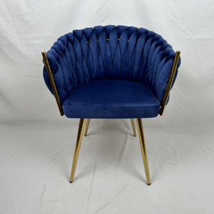 Fauteuil d'appoint en velours tissé à la main avec accoudoirs, dossier incurvé tressé moderne, <span class=keywords><strong>chaise</strong></span> de salle à manger, pieds en métal doré et noir, <span class=keywords><strong>chaise</strong></span> de vanité de luxe - Product Image 3