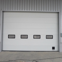 Porte de garage industrielle sectionnelle électrique de haute qualité avec porte d'accès piétonne
