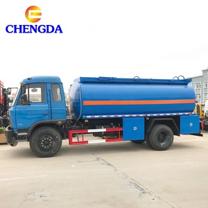Camión tanque de combustible pesado, camión de <span class=keywords><strong>3000</strong></span> <span class=keywords><strong>litros</strong></span>, a la venta - Product Image 4