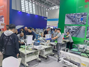 Máquina de Costura Overlock Fina CLOSE THIN MERROW OUTLINE para Fazer Mouse Pad com LOGO PERSONALIZADO - Product Image 3