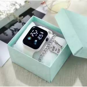 Commercio all'ingrosso a buon mercato quadrato LED <span class=keywords><strong>orologio</strong></span> elettronico di lusso uomo e <span class=keywords><strong>donna</strong></span> moda cuore sport <span class=keywords><strong>orologio</strong></span> <span class=keywords><strong>digitale</strong></span> con scatola regalo per gli studenti - Product Image 1