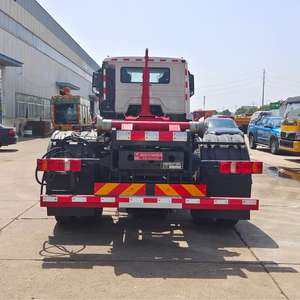 شاحنة نفايات مع نظام تحميل خلفي وذراع رفع ونظام هيدروليكي للتفريغ، محرك ديزل يورو 6 - Product Image 3