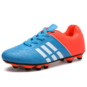 Vente en gros <span class=keywords><strong>de</strong></span> <span class=keywords><strong>chaussures</strong></span> <span class=keywords><strong>de</strong></span> football pour hommes et femmes <span class=keywords><strong>chaussures</strong></span> d'entraînement <span class=keywords><strong>de</strong></span> football <span class=keywords><strong>de</strong></span> grande <span class=keywords><strong>taille</strong></span> pour élèves du primaire et du secondaire <span class=keywords><strong>chaussures</strong></span> pour adolescents - Product Image 3