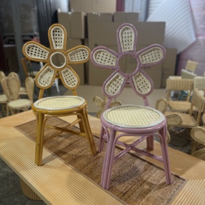 Sillas Infantiles de Mimbre Natural Hechas a Mano y Ecológicas para Alquiler, Muebles de Mimbre para Fiestas Infantiles y Decoraciones de Bodas - Product Image 4