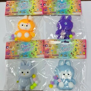 TikTok tarzı sallayarak kedi Squishy oyuncak sevimli oturan kedi stres giderici oyuncak gerçekçi <span class=keywords><strong>PET</strong></span> bebek küçük süs EVA malzeme yapılmış - Product Image 1