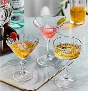 แก้วขนมมาร์ตินี่พ่อค้าบาร์ - Product Image 1