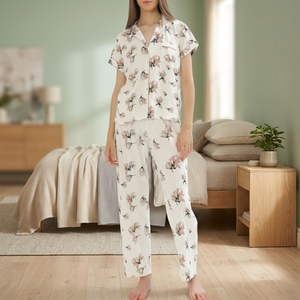 Pyjama classique pour femme en jersey 100 % coton, confortable, taille élastique, manches courtes, imprimé floral, boutonné devant, pour le printemps - Product Image 3