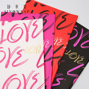 SINOWRAP fleur papier d'emballage 65Micro estampage à chaud <span class=keywords><strong>amour</strong></span> motif d'impression 57*57CM étanche emballage fleuriste fournitures - Product Image 1