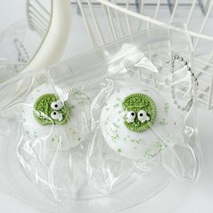 Jouet Squishy Mignon en Forme de Biscuit, Anti-Stress, à Rebond Lent, Jouet de Décompression à Presser avec Porte-clés - Product Image 4