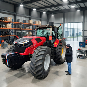 Tracteur à roues TAVOL 260HP 6 cylindres efficace avec pompe moteur et transmission par engrenages 4x4 pour une utilisation agricole à haute productivité - Product Image 4