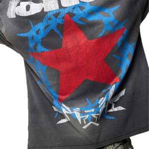 Camiseta estampada con lavado ácido de gran tamaño de peso pesado personalizada para hombre Camiseta gráfica de punto de algodón 100% - Product Image 3