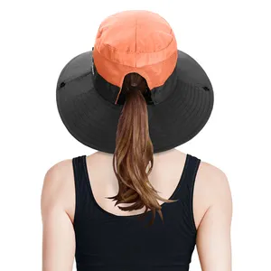 Cappello da sole da donna all'aperto con foro a coda di cavallo protezione a tesa larga protezione da spiaggia per la pesca giardinaggio escursionistico