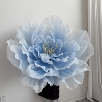Fleur de pivoine en organza personnalisée en usine avec lanterne pour décoration de mariage et fond floral
