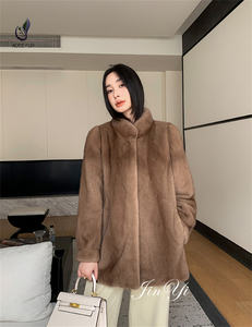 Approvisionnement d'usine Filles Veste D'hiver Outwear Femmes Mode Réel <span class=keywords><strong>Manteau</strong></span> De <span class=keywords><strong>Fourrure</strong></span> De <span class=keywords><strong>Vison</strong></span> <span class=keywords><strong>Fourrure</strong></span> Hiver - Product Image 6