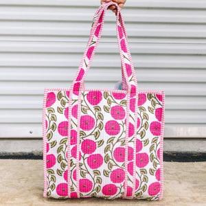 Sac à déjeuner matelassé en coton, imprimé floral abstrait, sac à main, sacs de courses imprimés au bloc, sac de plage, sacs de voyage et sacs fourre-tout à bandoulière - Product Image 1