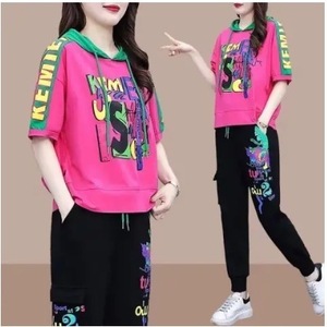 Women's Casual Set Loose Hooded Printed Top And Pants Short Sleeve Geometric Pattern Polyester Knitted Sporty Style - Product Image 2