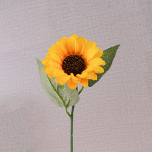 Tige unique de tournesol artificiel CallaFloral jaune en tissu tressé pour décoration de mariage et de maison - Product Image 3