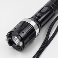 Lampe torche LED professionnelle 8810 haute puissance rechargeable pour patrouille, sécurité extérieure et outil d'urgence – Direct Usine
