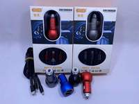 Chargeur de voiture double USB3.1A Câble trois-en-un pour téléphone portable et données avec allume-cigare 12-24V Chargeur de téléphone pratique
